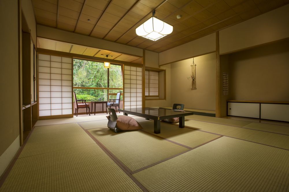 Yamanakaonsen Ohanami Kyubei Kaga  Buitenkant foto