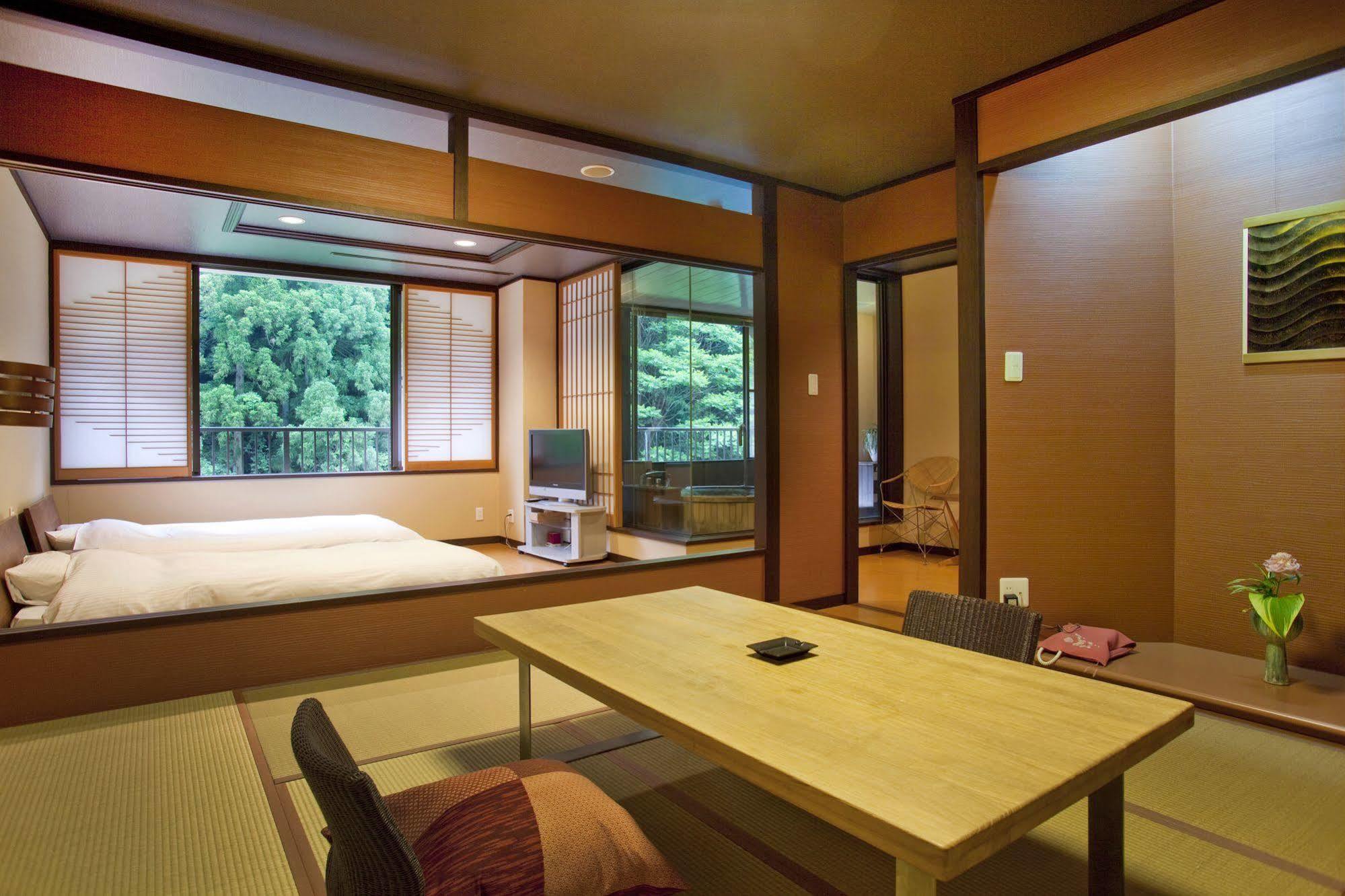Yamanakaonsen Ohanami Kyubei Kaga  Buitenkant foto